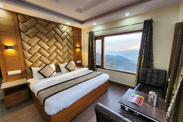 Room 10 of 41