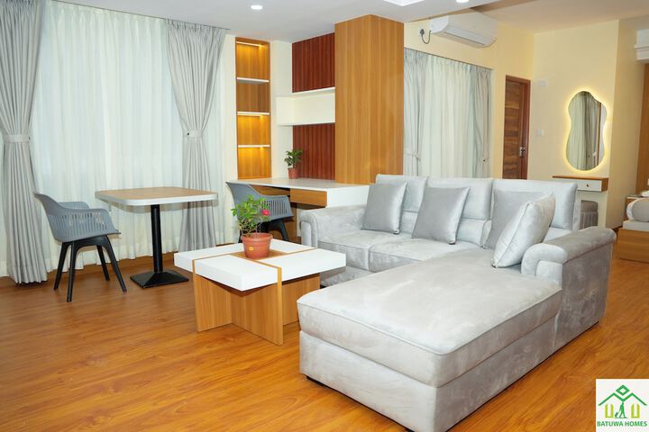 Room 12 of 63