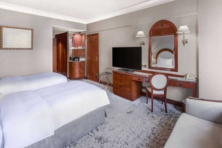 Room 26 of 139
