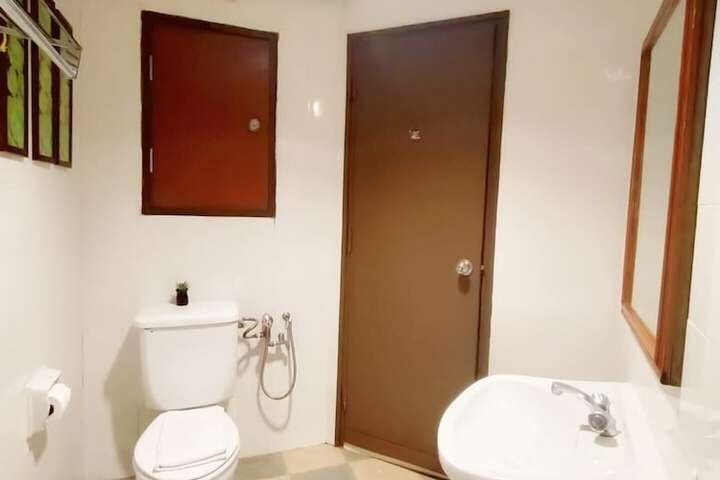 Room 440 of 650