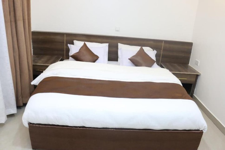 Room 15 of 57