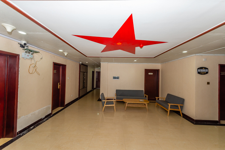 Hotel Interior 10 of 22