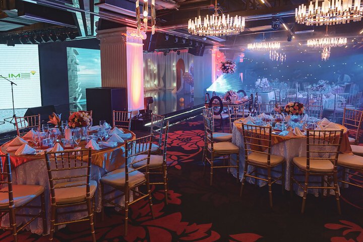 Ballroom/Hall 37 of 46