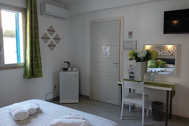 Room 38 of 95