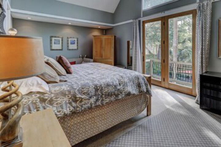 Room 18 of 20