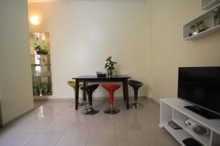 Room 21 of 24