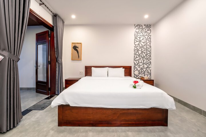 Room 15 of 59