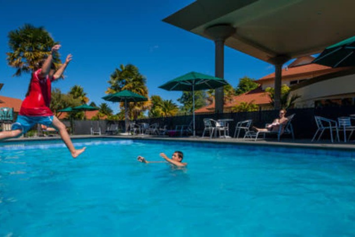 Pool 48 of 72