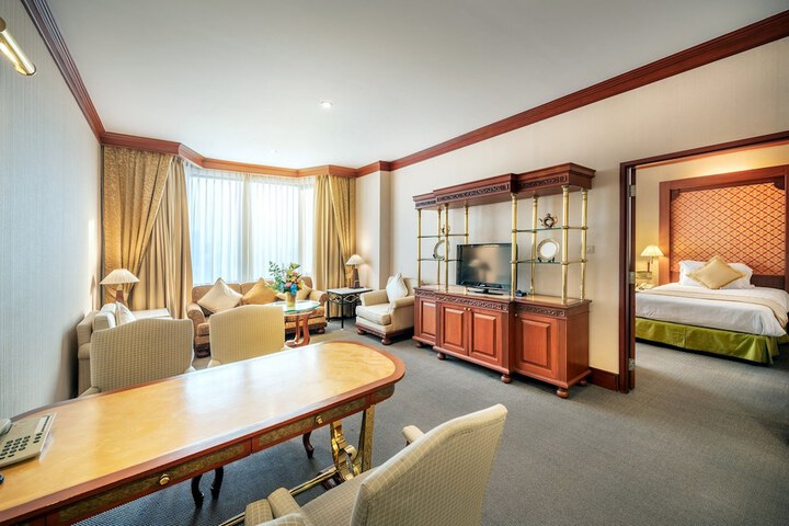 Room 16 of 63