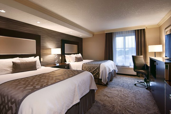 Room 6 of 44