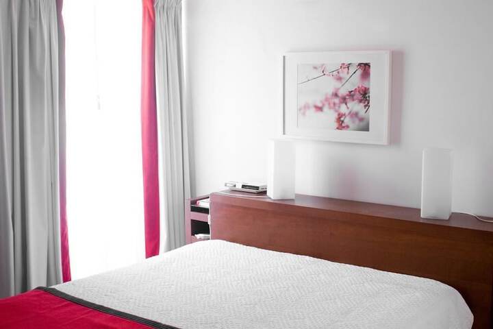 Room 7 of 36