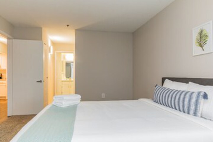Room 182 of 307