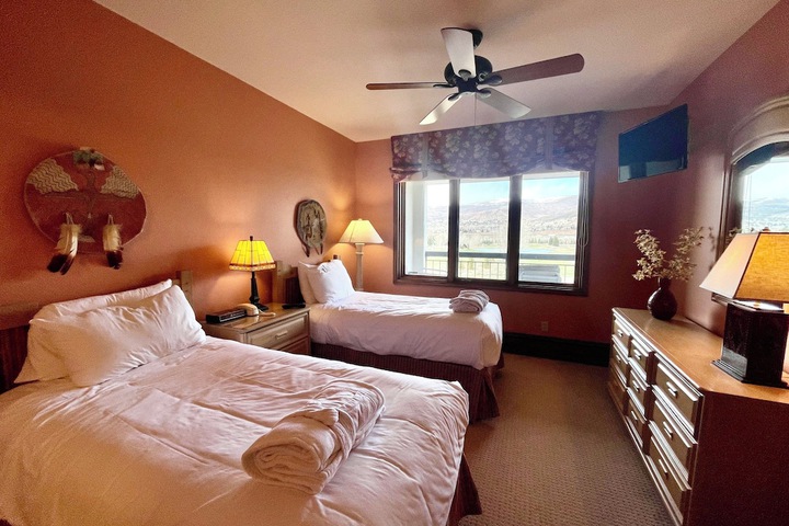 Room 91 of 493