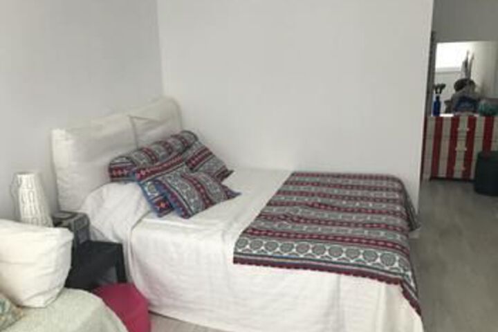 Room 17 of 25