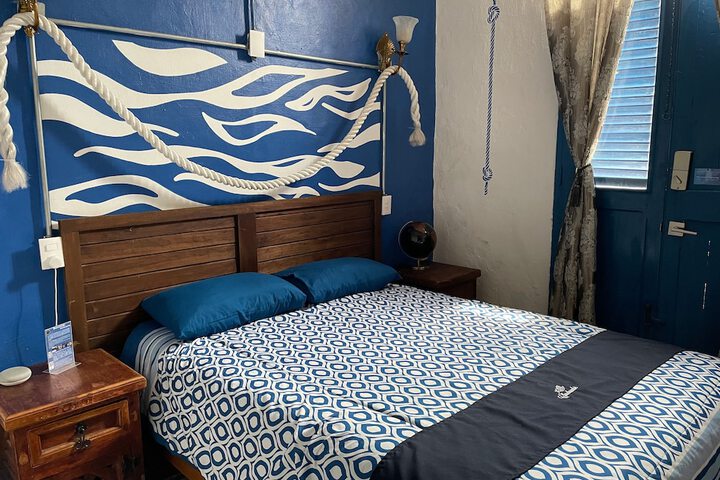 Room 3 of 56