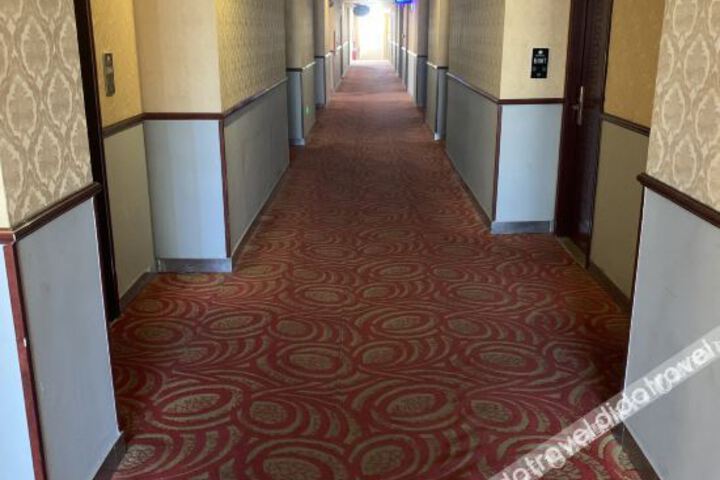 Hotel Interior 6 of 24