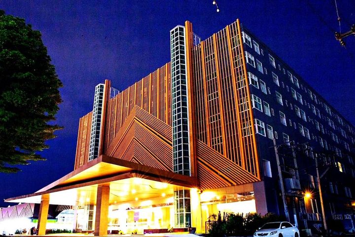 Le Srivaree Suvarnabhumi Airport Hotel