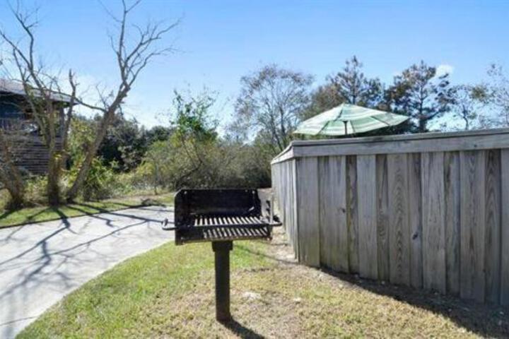 Exterior of Gimme Shelter