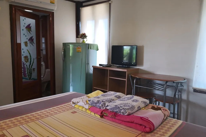Room 3 of 13