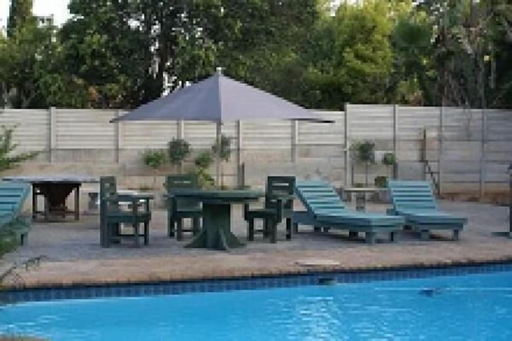 Sundeck 88 of 101