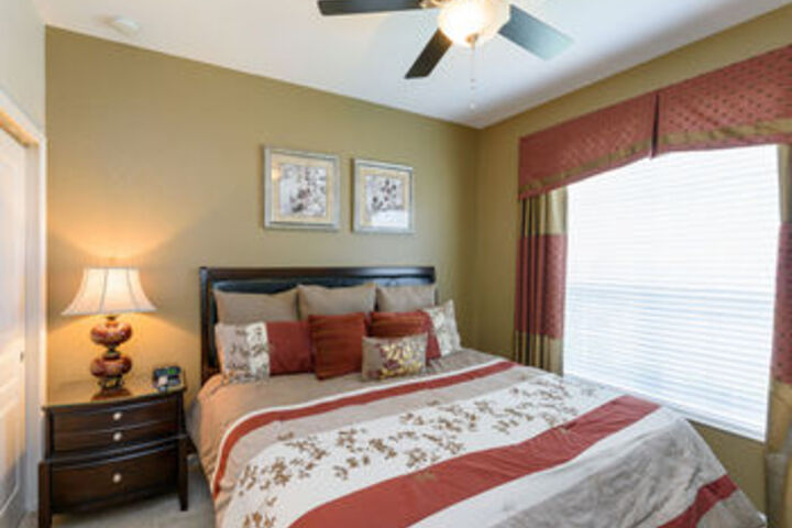 Room 251 of 687