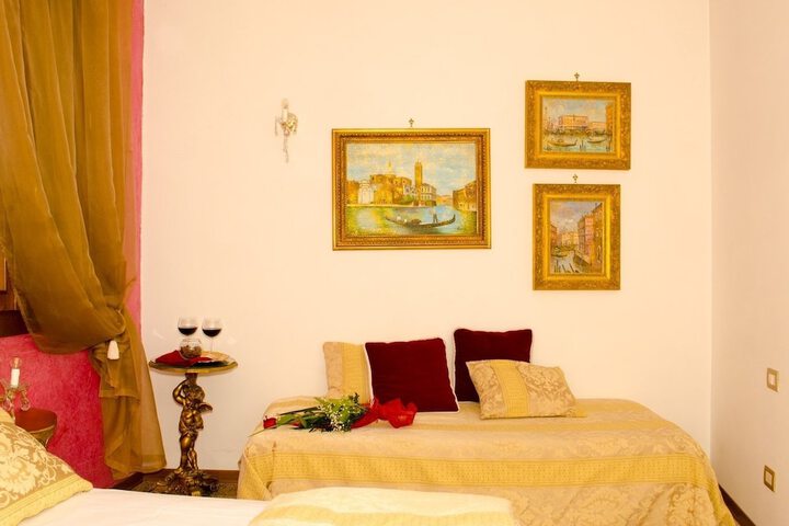 Room 33 of 56