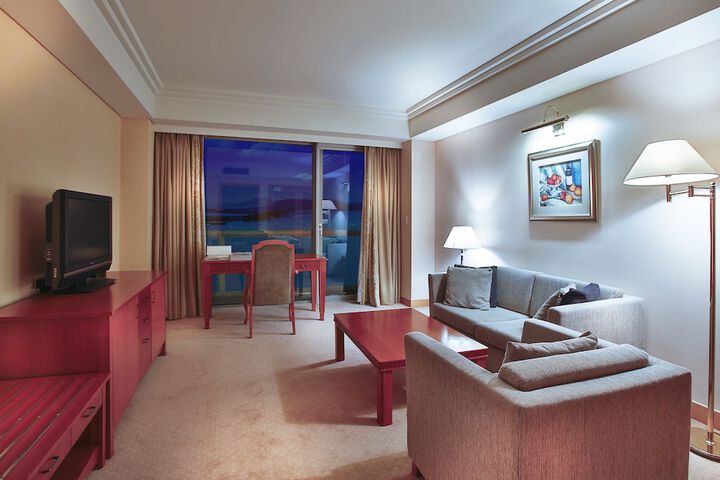 Room 20 of 79