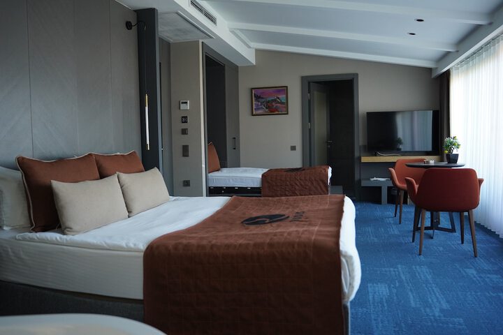 Room 41 of 75
