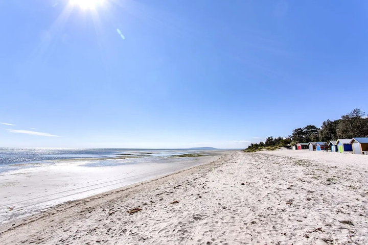 Beach 13 of 18