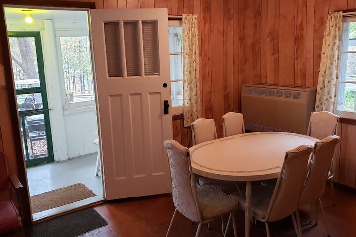 Room 83 of 215