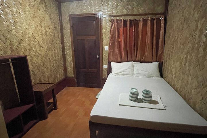 Room 19 of 61