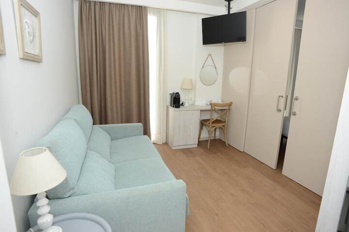 Room 30 of 58