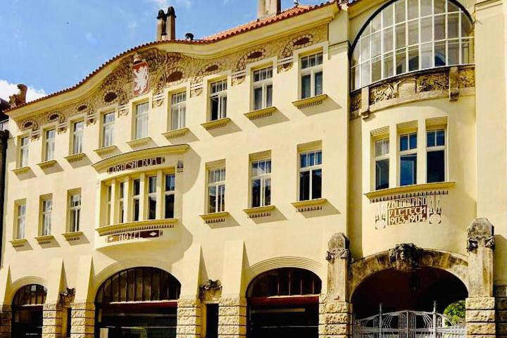 Hotel Okresní Dům