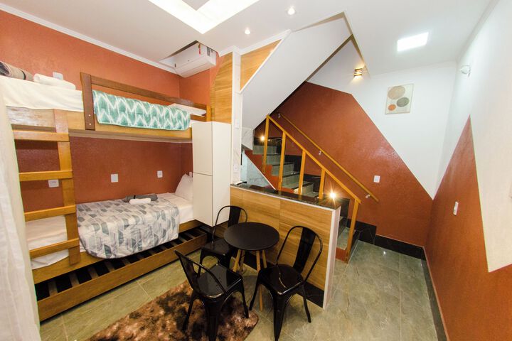 Room 14 of 15