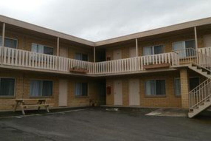 Hotel 6 of 43