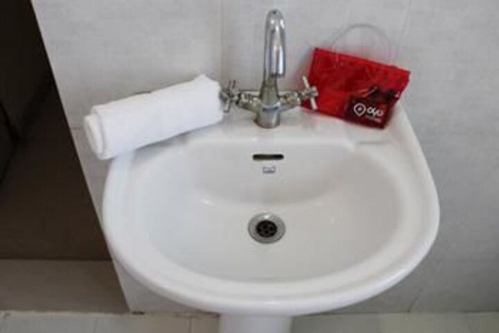 Room 5 of 22