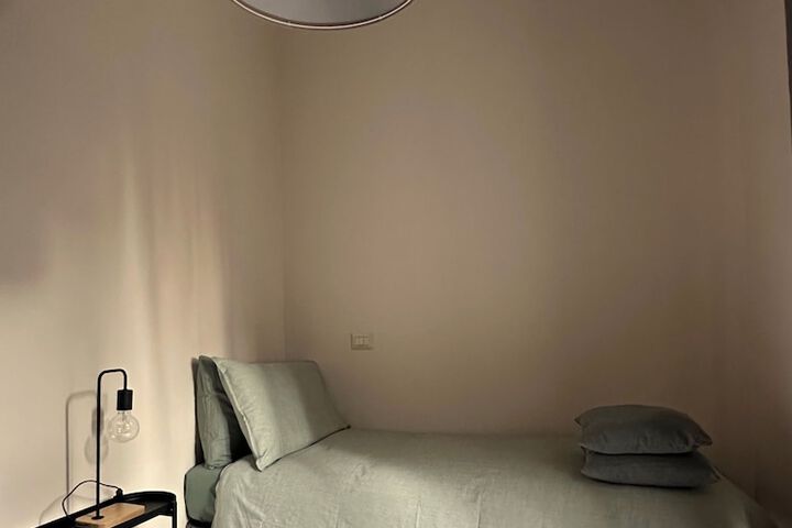 Room 72 of 140