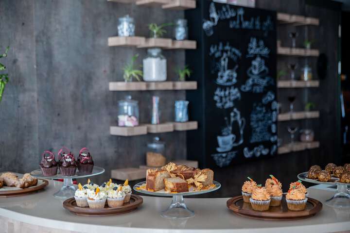 Breakfast/Coffee Service 78 of 104