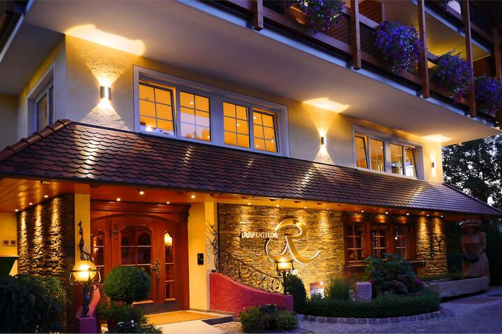 Hotel 88 of 96