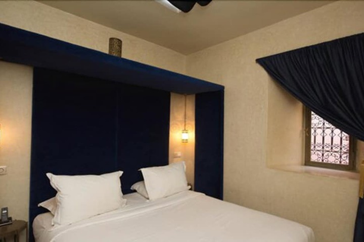 Room 20 of 48