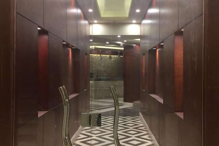 Ballroom/Hall 22 of 29