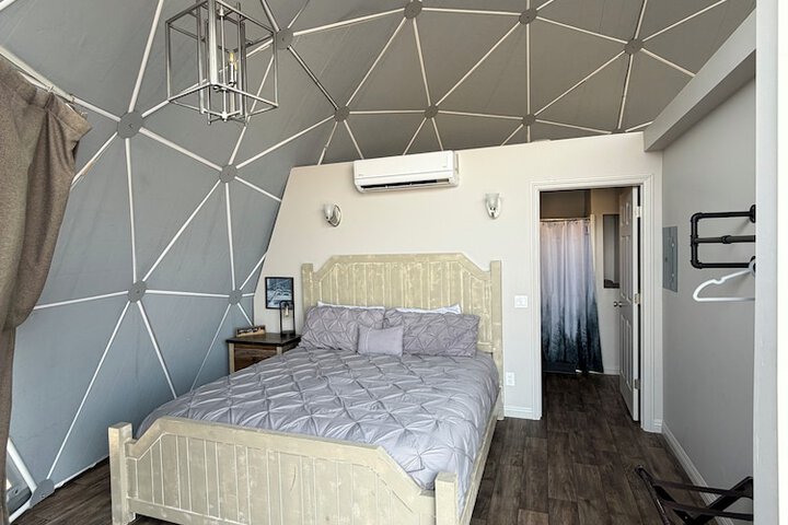 Room 19 of 163