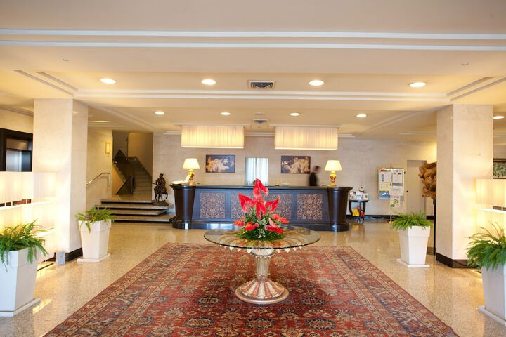 Lobby Photos
