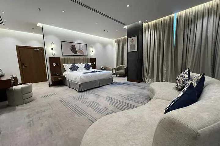 Room 14 of 44