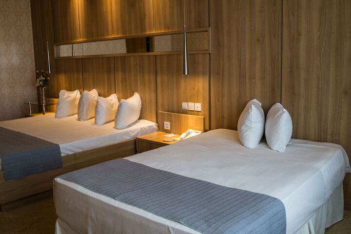 Room 21 of 73