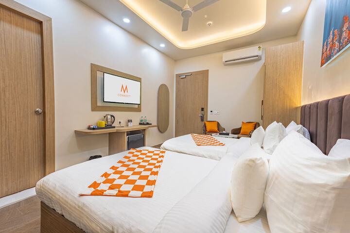 Room 2 of 21
