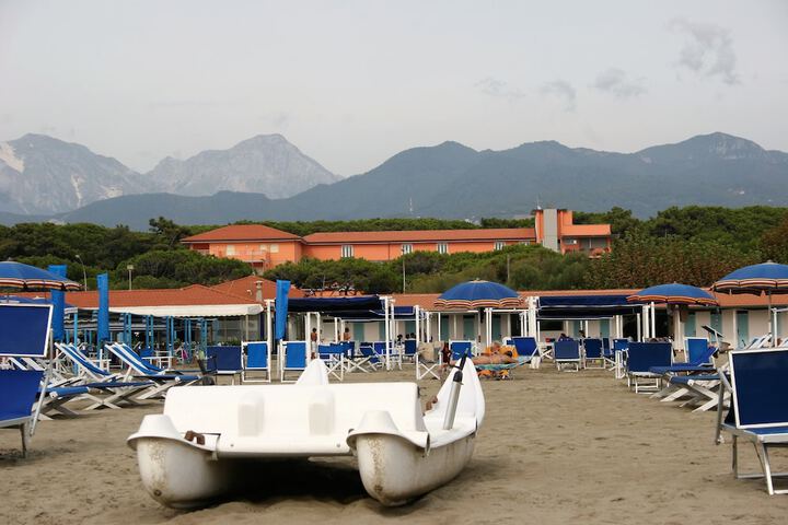Beach 39 of 44