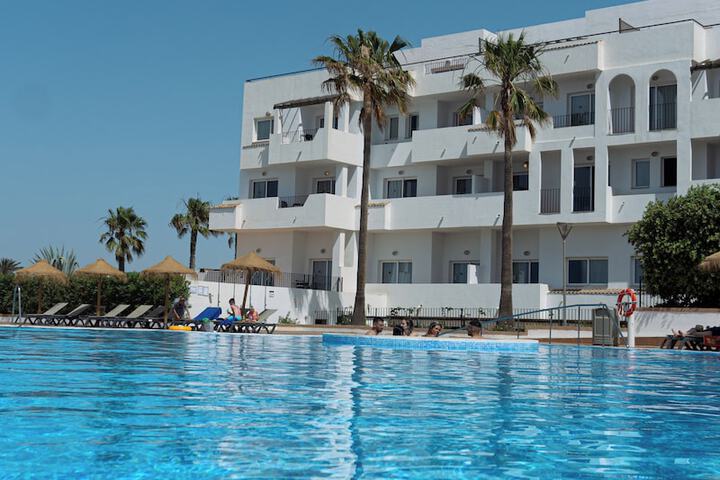 Hotel with Pool