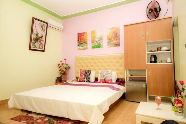 Room 14 of 42