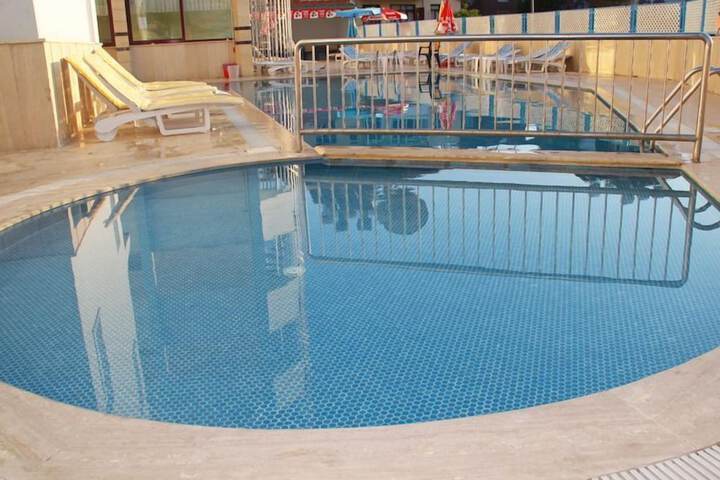Hotel with Pool